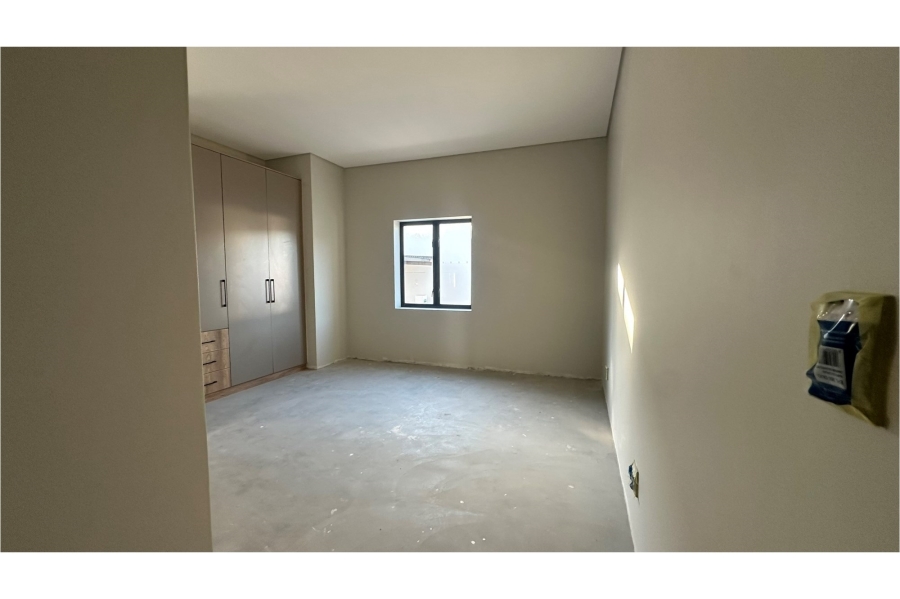 3 Bedroom Property for Sale in Lemoenkloof Western Cape